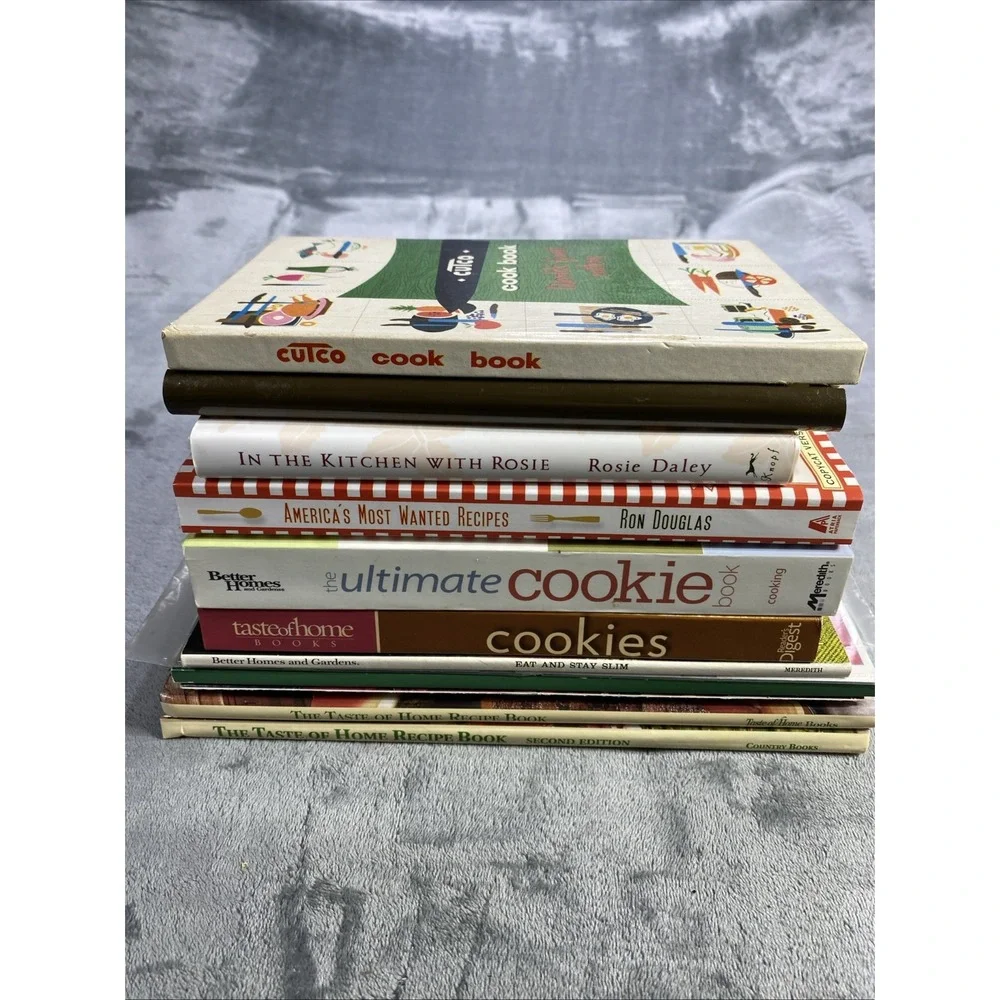 Vintage Recipe Cook Book Magazine Lot of 27 Pillsbury Taste of Home BettyCrocker